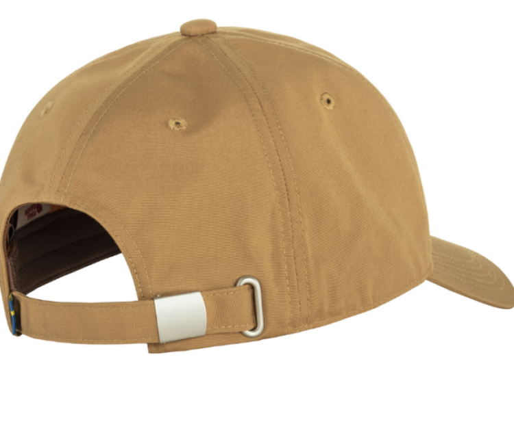 Classic Badge Cap  232 Buckwheat B