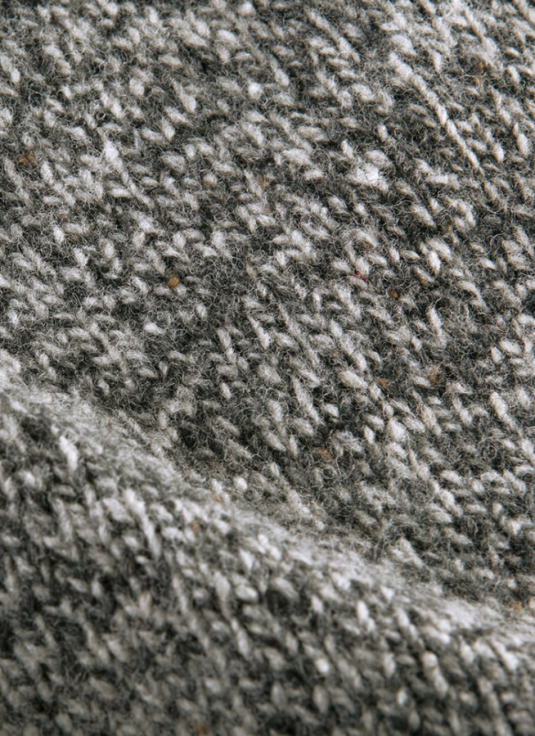 Lada Round-neck Sweater Men 020 grey