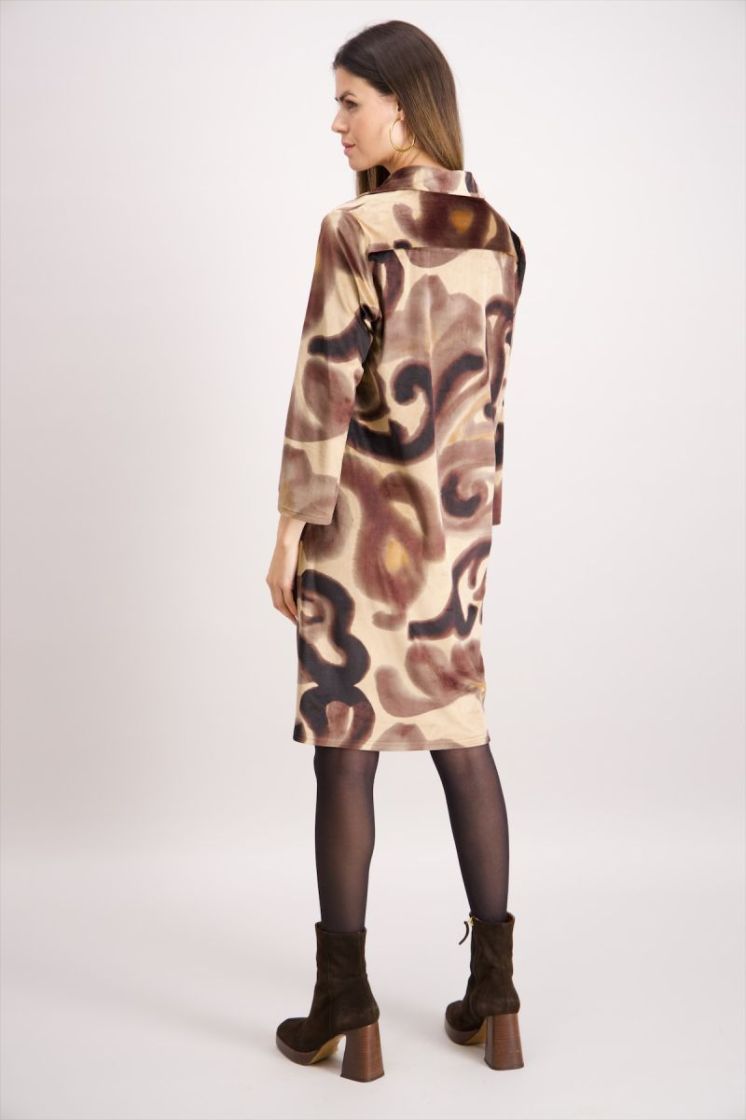 Kleed kort met kraagje velvet print beige bruin 3 camel/choco
