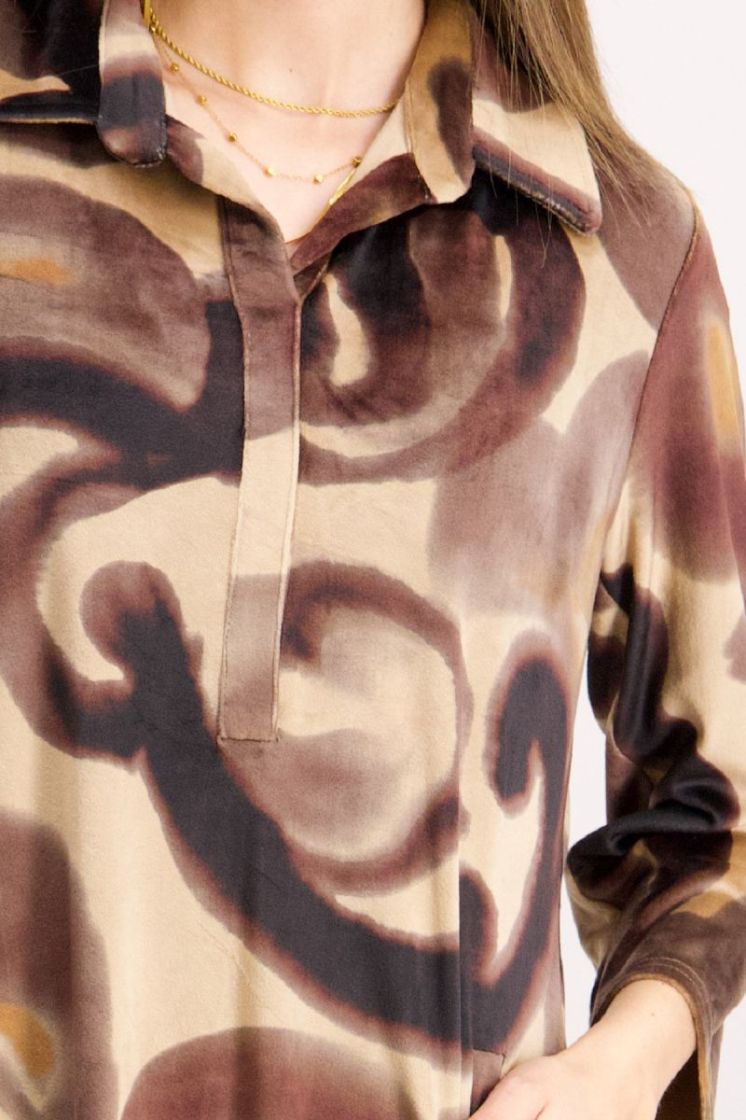 Kleed kort met kraagje velvet print beige bruin 3 camel/choco