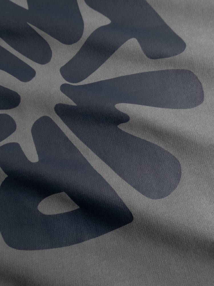 Sweater effen met backprint letters in cirkel straight fit 215 dolphin