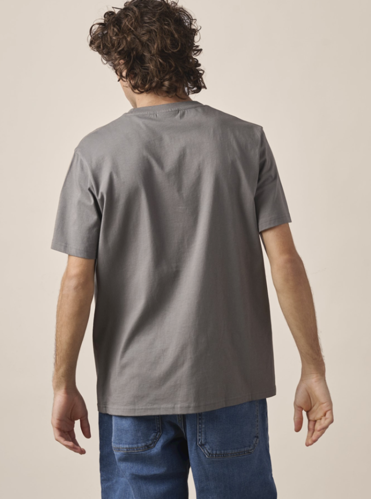 T-shirt kleine radio op borst 215 dolphin