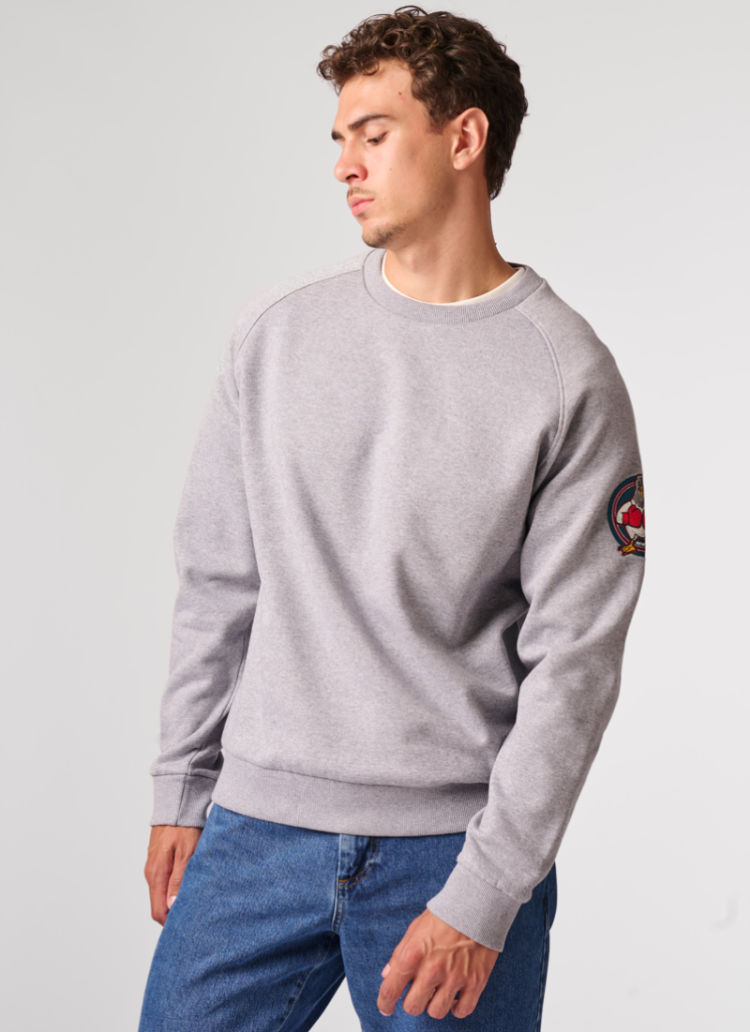 Sweater effen met boksduif op mouw 204 grey chiné