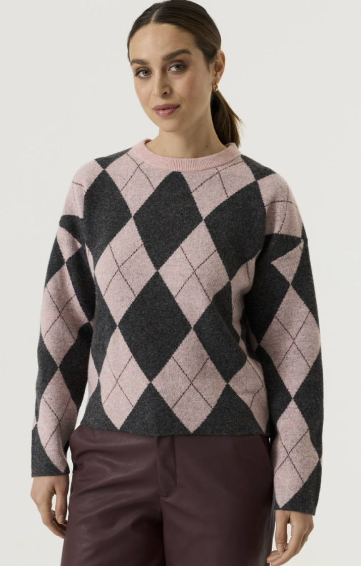 Pull ruiten roze donkergrijs 3106-dusty pink
