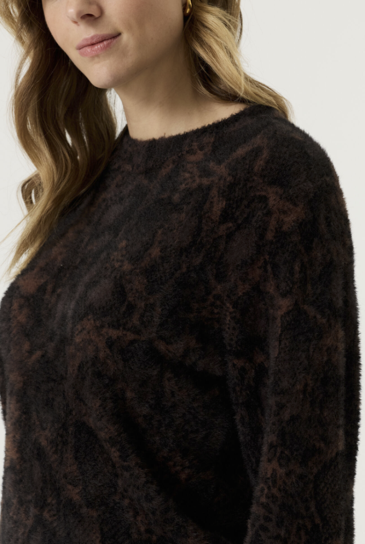 Pull fluffy dierenprint 62-antracite