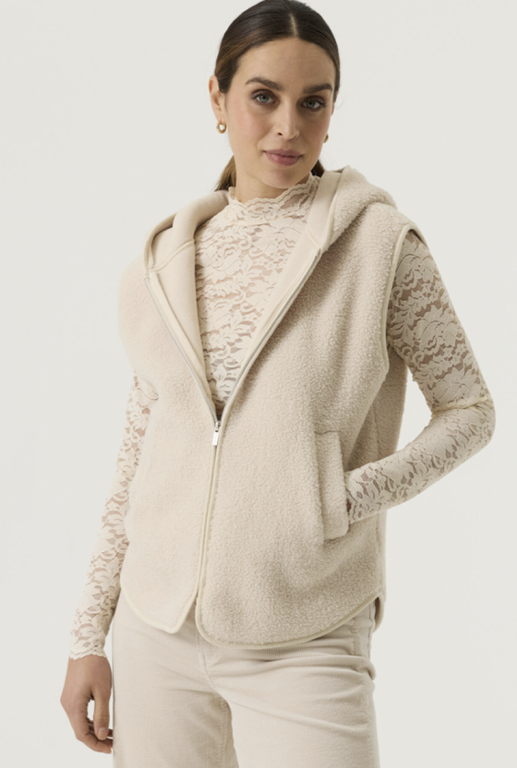 Bodywarmer teddy met kap 5627-soft teddy