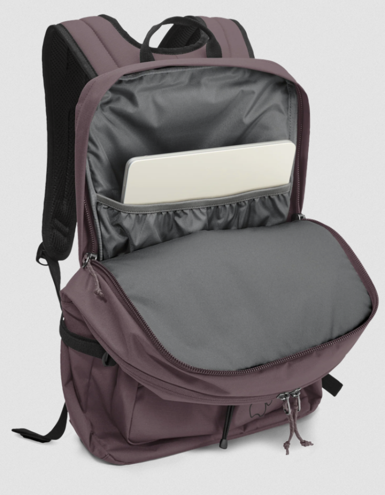 Berkeley 24 (680g) I0159 Sheer Plum