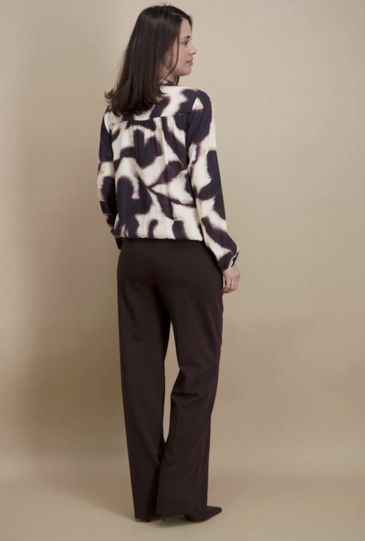 Blouse lm rek onderaan bloemvlekken ecru bordeaux 14 bordeaux/beige