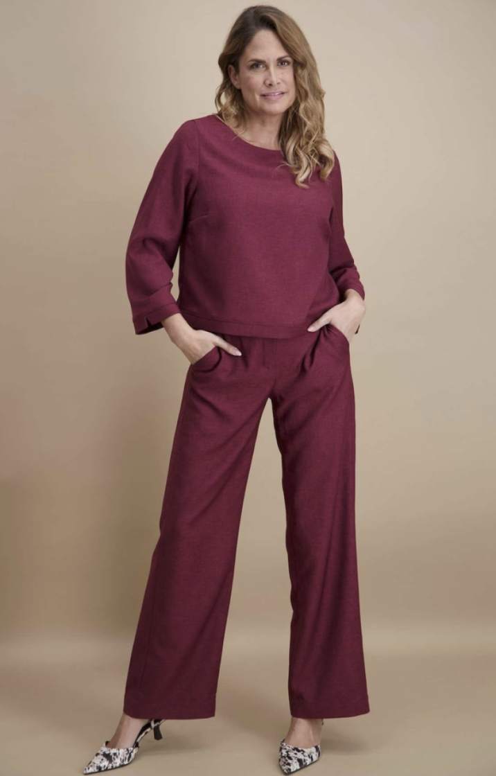 Blouse lm effen ronde hals wijde mouw 14 bordeaux 