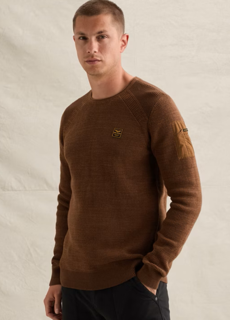 Pull effen met structuur ronde hals  8178 Arabian Spice