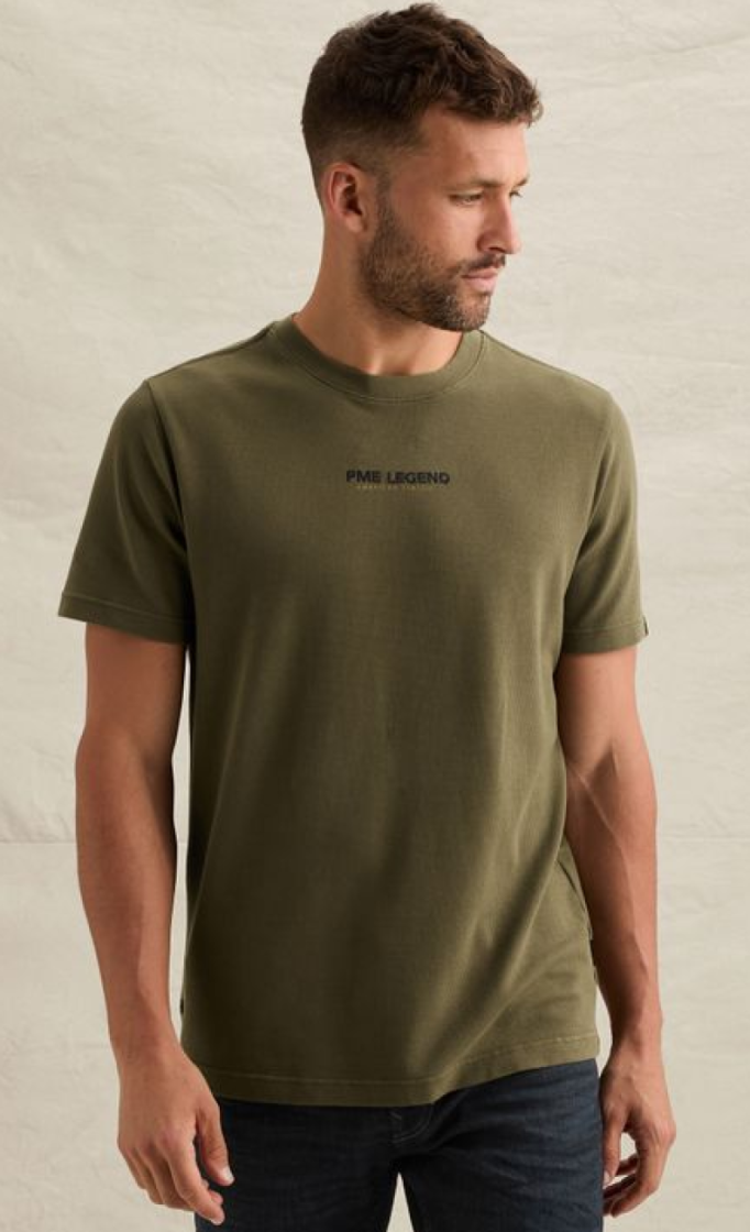 T-shirt piqué effen met kleine letters midden borst 6447 Kalamata