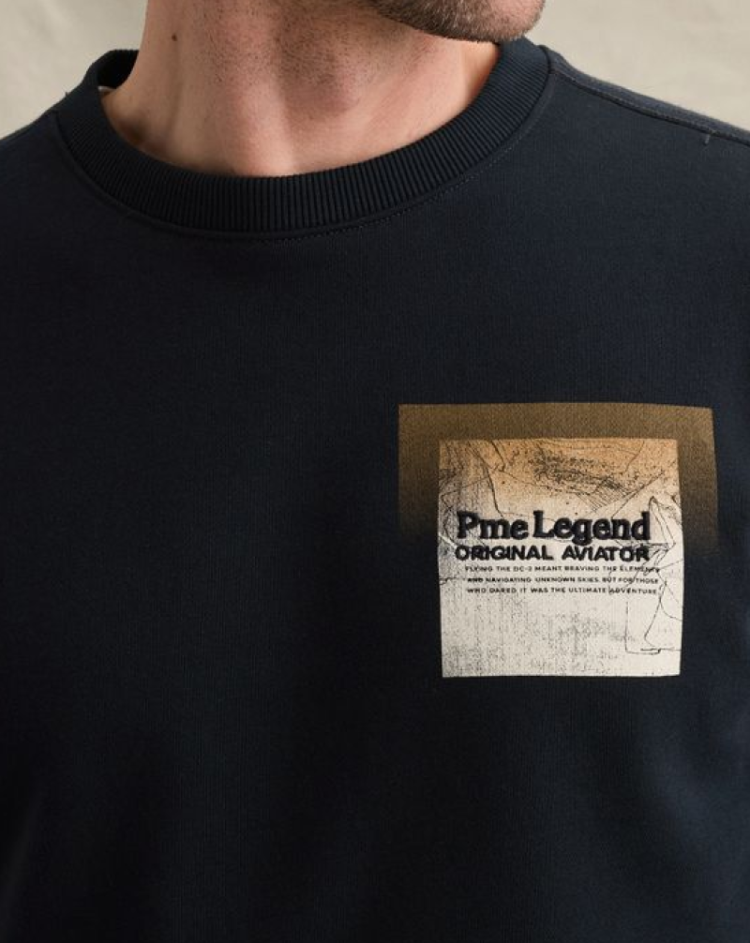 Sweater oker blokje op linkerborst  5281 Salute