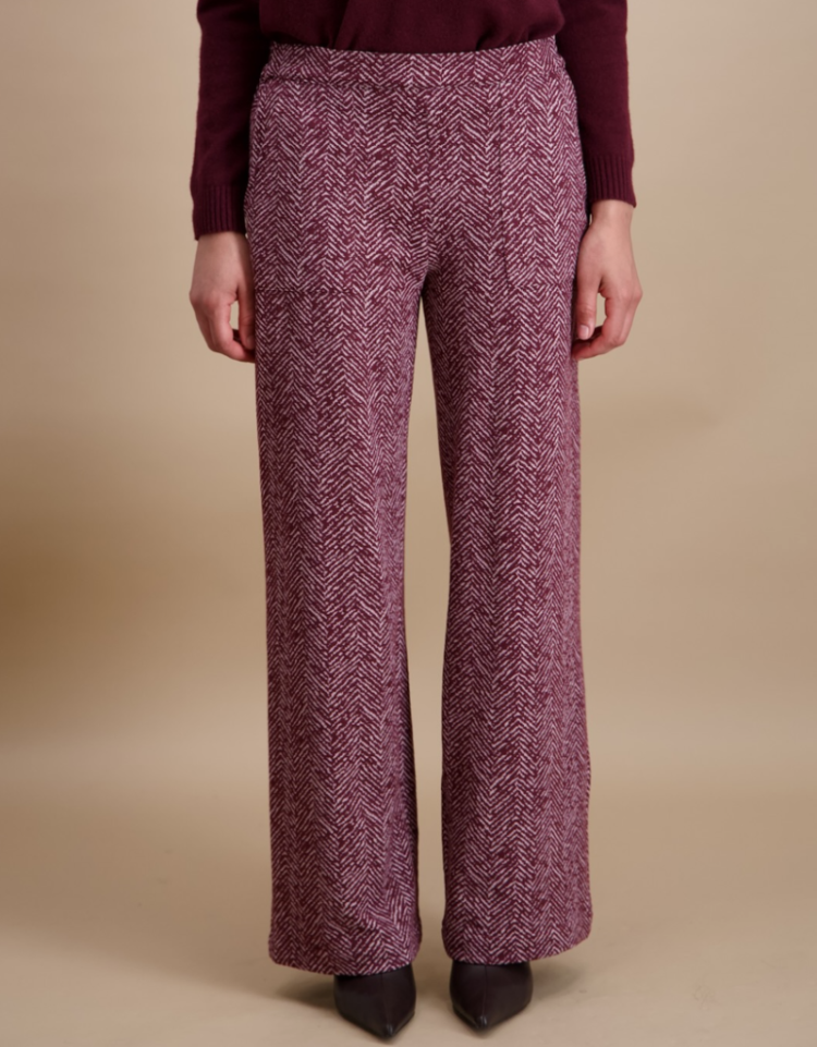 Broek visgraatmotief bordeaux ecru stretch brede pijpen 14 bordeau/gris