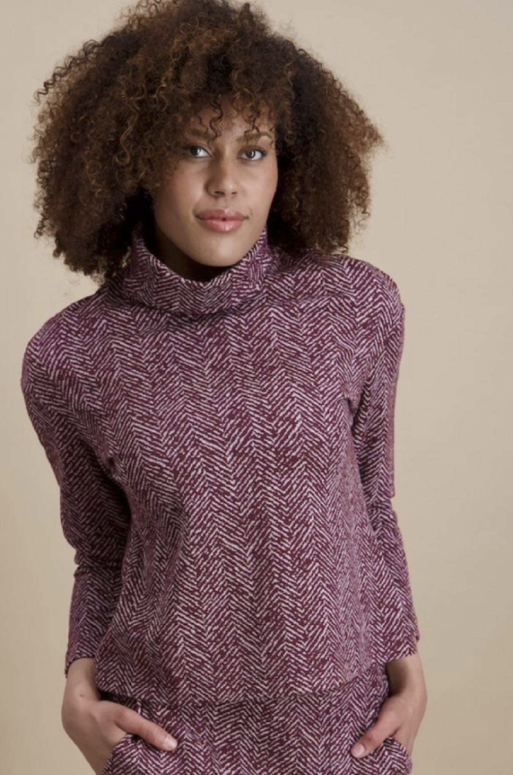 Sweater opstaande rolkraag met visgraatmotief bordeaux ecru  14 bordeau/gris