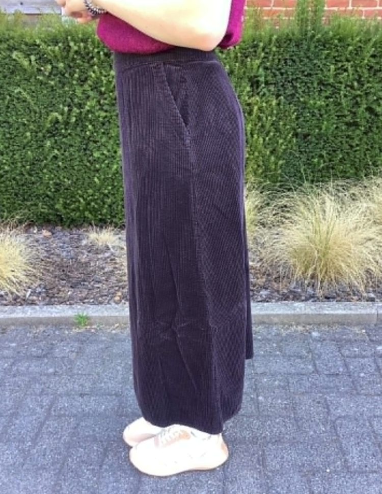 Rok ribfluweel halflang 03 marron