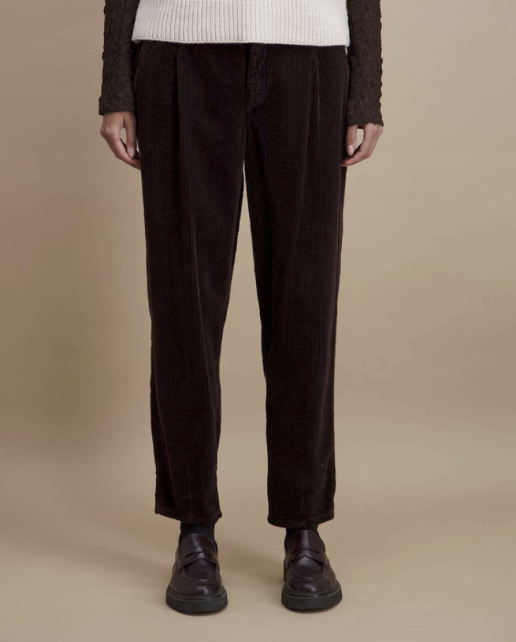 Chino ribfluweel 03 marron