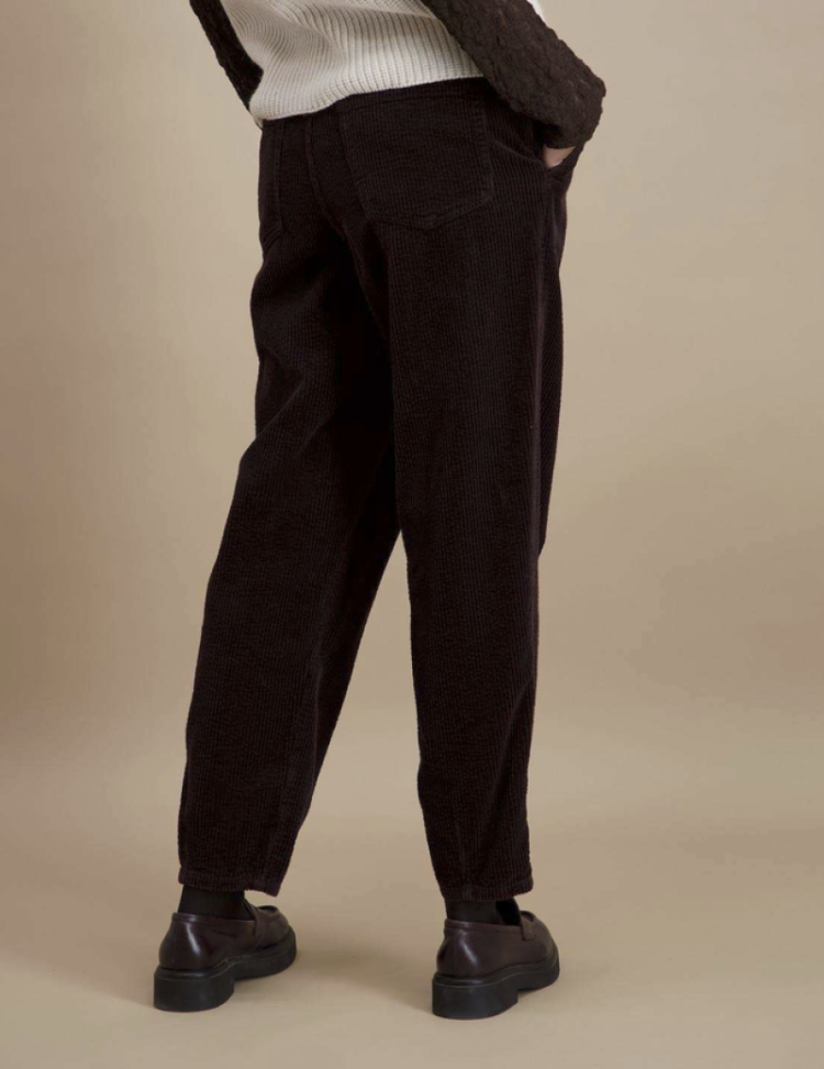 Chino ribfluweel 03 marron