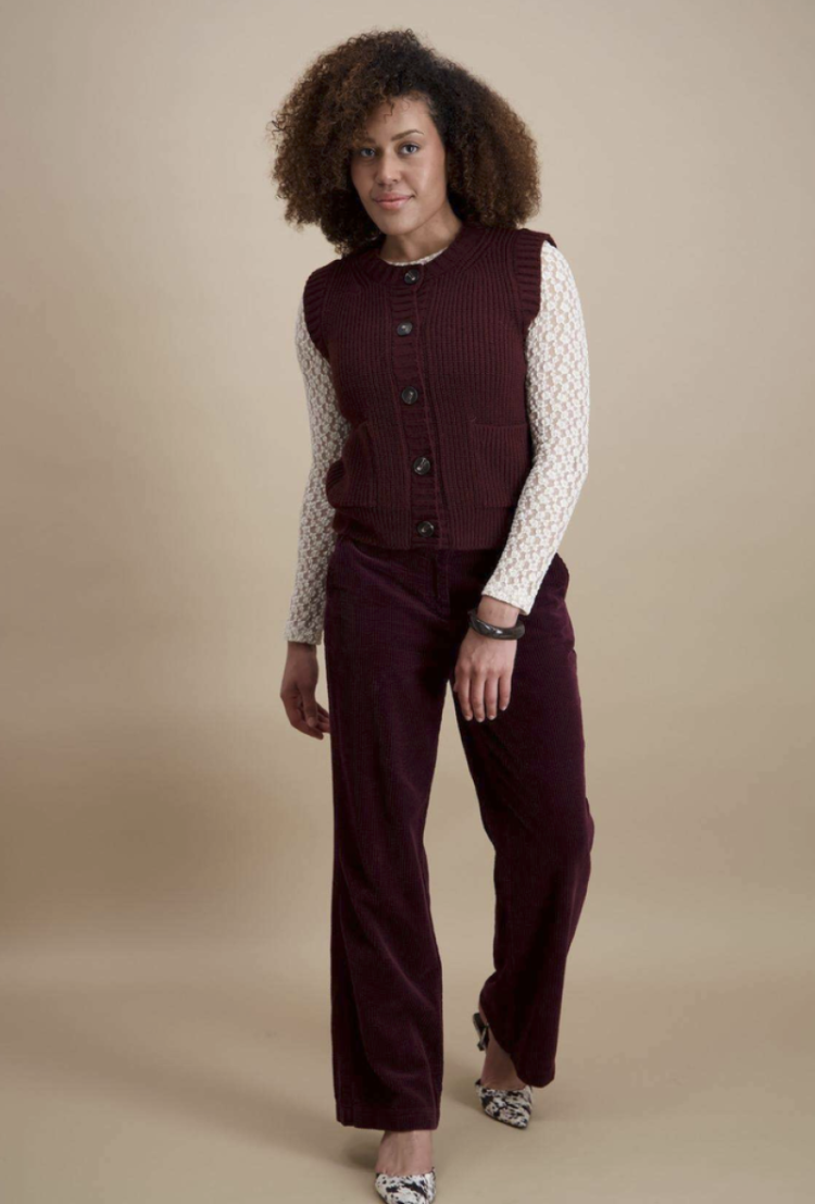 Broek ribfluweel brede rechte pijpen 09 aubergine
