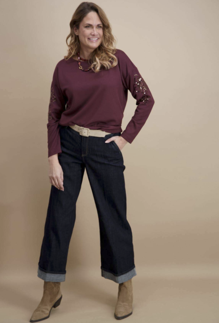 Sweater met pailletten op mouwen 09 aubergine