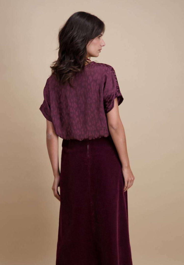 T-shirt KM glanzend luipaardmotief 09 aubergine