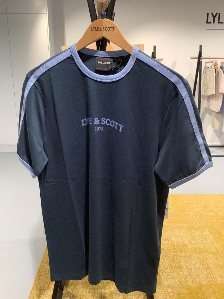 T-shirt dbl met lichtblauwe brede naden op schouders Z118 Light Navy 