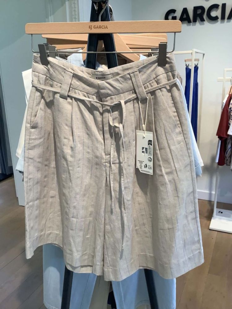 Bermuda linnenlook gestreept beige lichtblauw 2195-beach sand